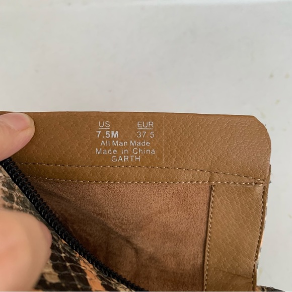 Circus by Sam Edelman Womens Garth Animal Print Western Ankle Boots US 7.5 M NEW - Picture 9 of 10